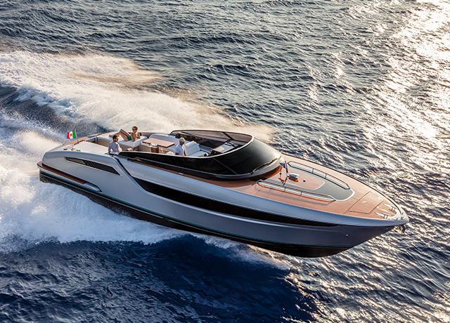 Ferretti Group is the superstar at Boot Düsseldorf with a fleet of 6 yachts, including a Pershing World Première and a Riva Première for the German Market.<br />