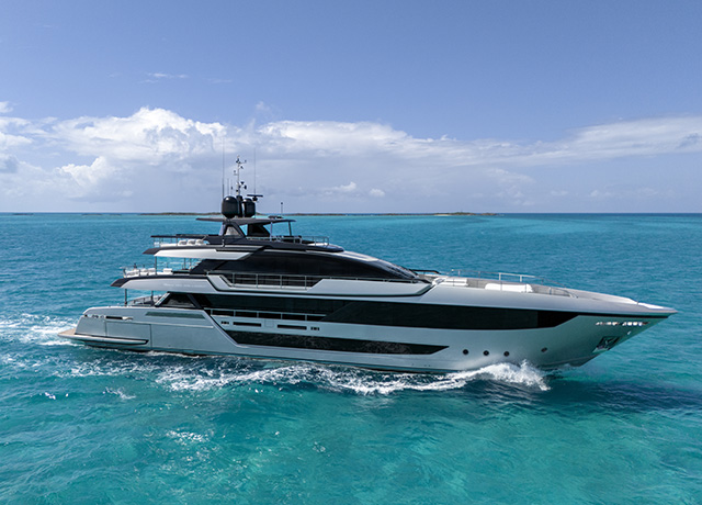 Ferretti Group at the Monaco Yacht Show celebrates 60 years of CRN and major investments in innovation and sustainability.